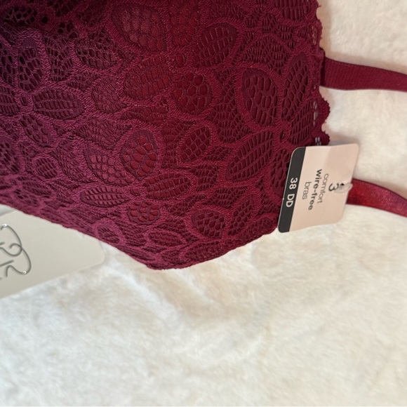 Rene Rofe Deep Red Lace Bra - Picture 4 of 5